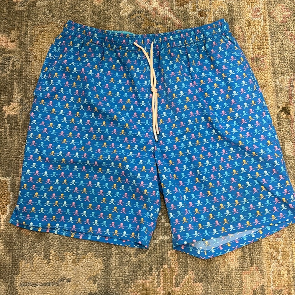 Peter Millar men’s swim trunks